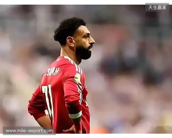 炮轰利物浦！肢体专家谈萨拉赫：假笑掩饰情绪，他感觉愤怒和挫败