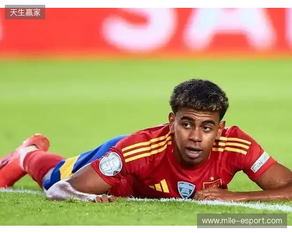 每体:亚马尔踢前腰造4机会+7抢断,弗里克或让他多踢此位置 每体:亚马尔踢前腰造4机会+7抢断,弗里克或让他多踢此位置